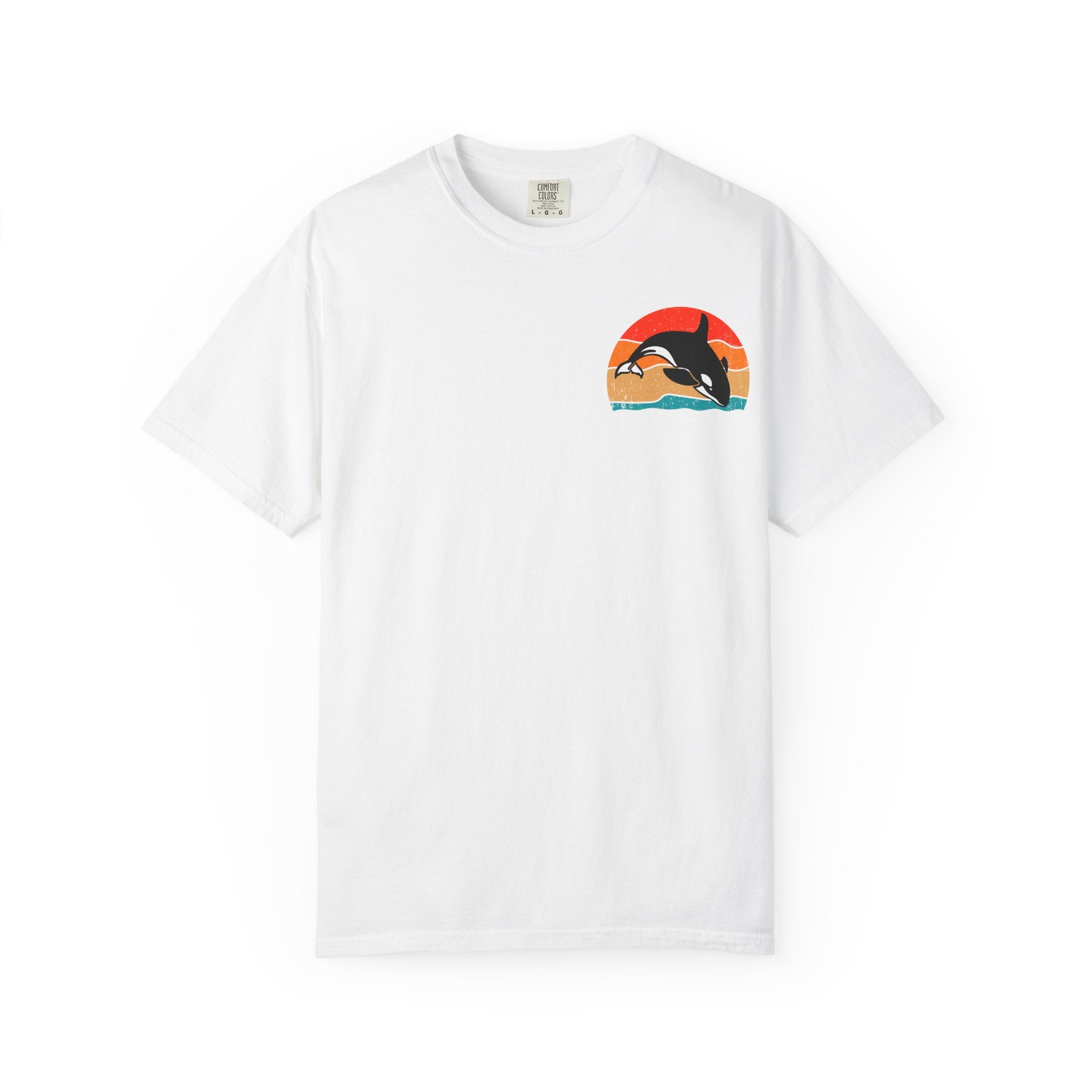 Ocean Sunset Orca Unisex T-Shirt - Relaxed, Vibrant Beach Vibes